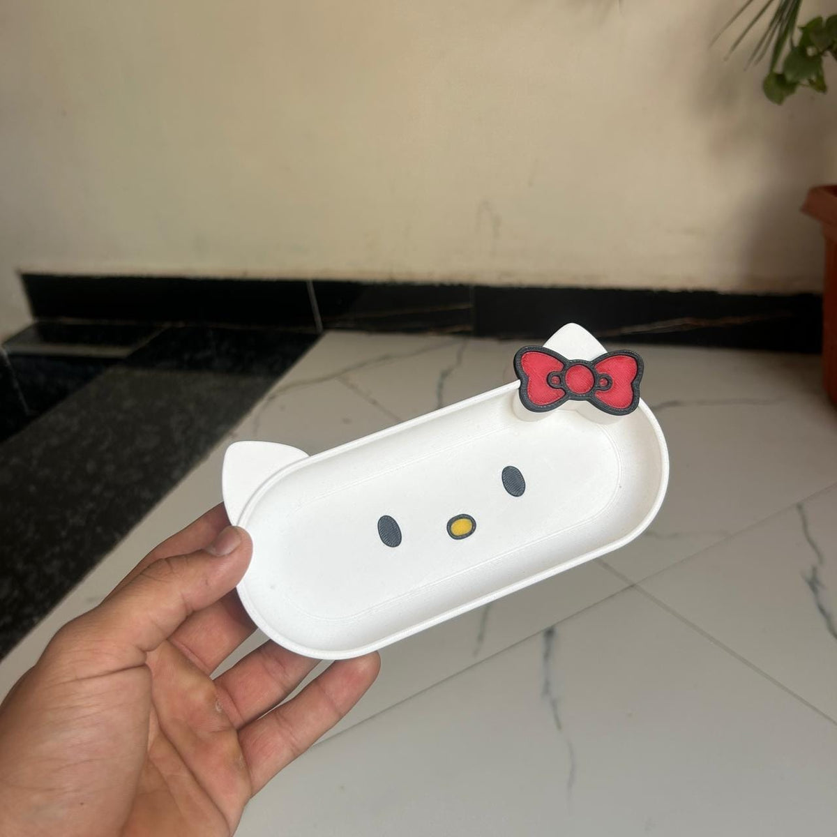 Hello - Kitty Cute Glasses Holder